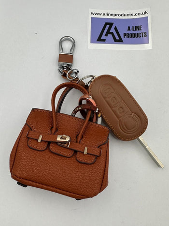 Fiat 500 KEYRING Gift set handbag key holder /bag opens to keep things